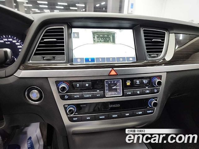 Genesis G80 2020 — photo 10