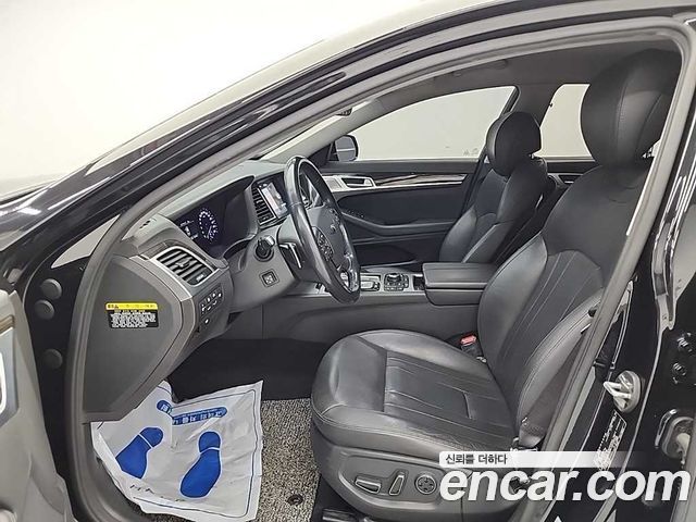 Genesis G80 2020 — photo 11