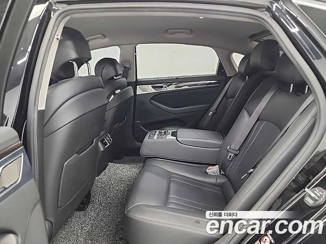 Genesis G80 2020 — photo 12