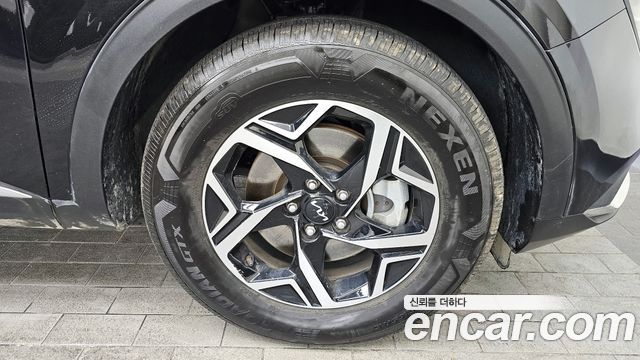 Kia Sportage 2023 — photo 5