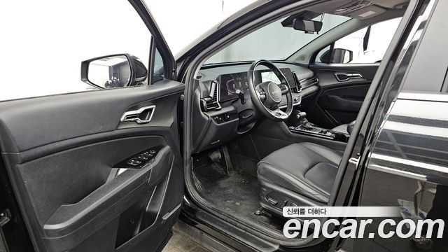 Kia Sportage 2023 — photo 10