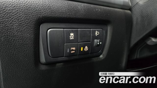 KG Mobility KORANDO 2018 — photo 14