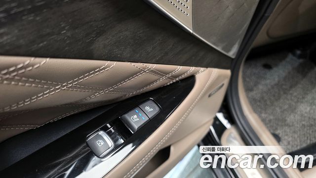 Kia K8 2022 — photo 18