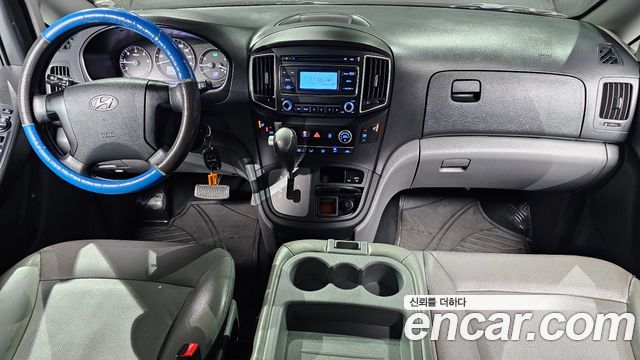 Hyundai Starex 2019 — photo 7