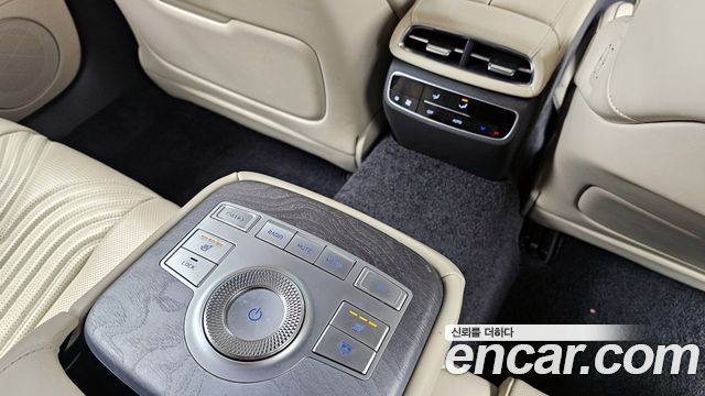 Genesis G80 2021 — photo 18