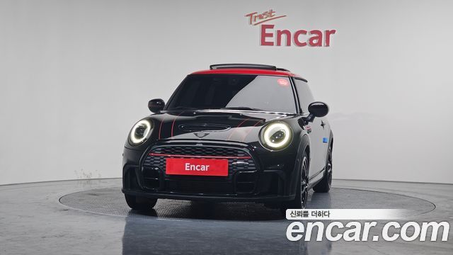Mini Cooper 2023 — photo 3