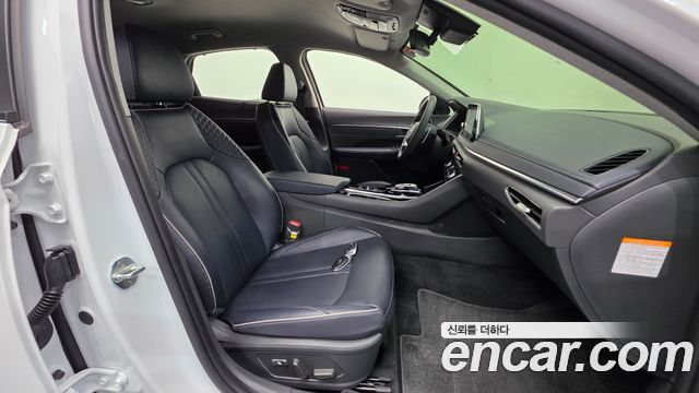 Hyundai Sonata 2021 — photo 10