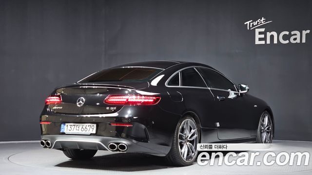 Mercedes-Benz E-Class 2021 — photo 2