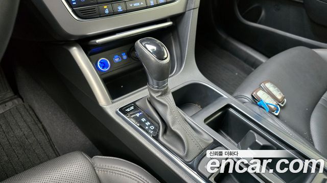 Hyundai Sonata 2015 — photo 9