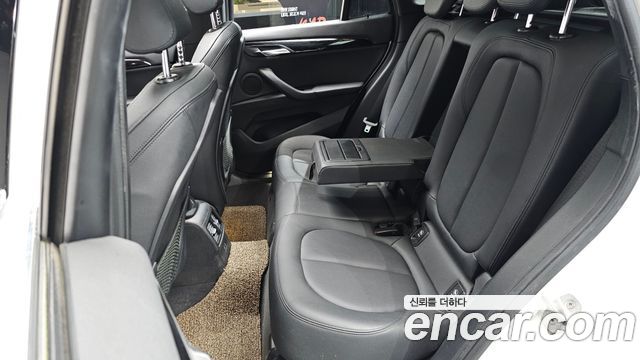 BMW X1 2019 — photo 12