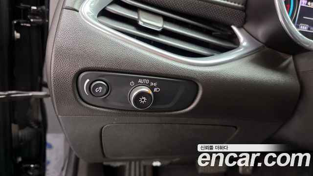 Chevrolet Korea Malibu 2017 — photo 16