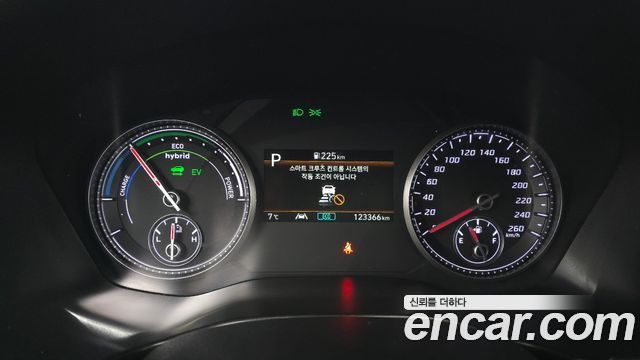 Hyundai Santafe 2023 — photo 8