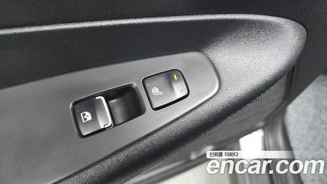 Hyundai Santafe 2023 — photo 19