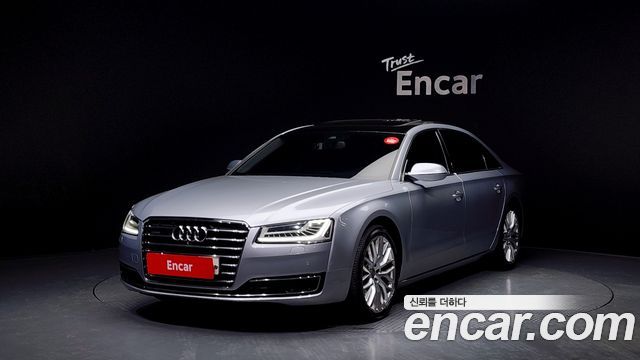 Audi A8 2015 — photo 1