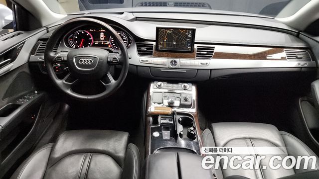 Audi A8 2015 — photo 7