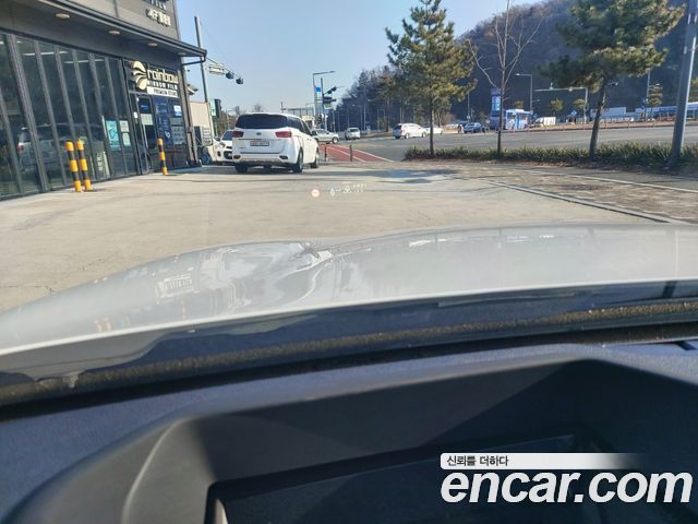 BMW 5-Series 2022 — photo 15