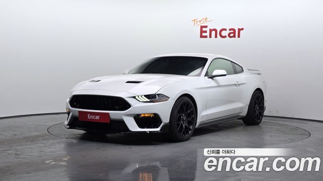 Ford Mustang 2019 — photo 1
