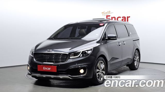 Kia Canival 2018 — photo 1