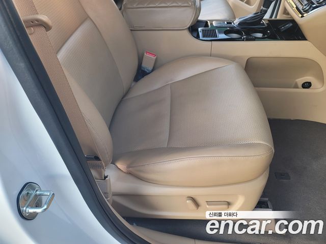 Kia Canival 2019 — photo 13