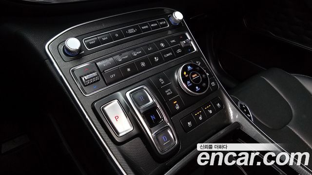 Hyundai Santafe 2023 — photo 9