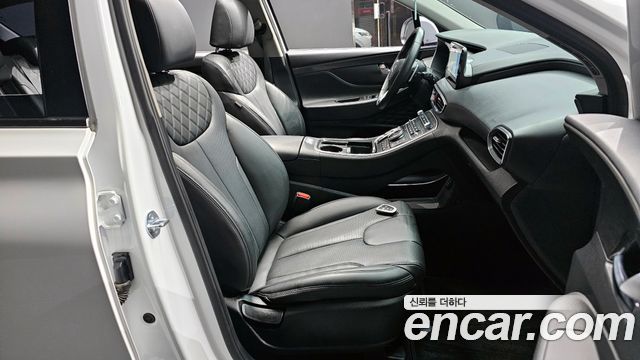 Hyundai Santafe 2023 — photo 10