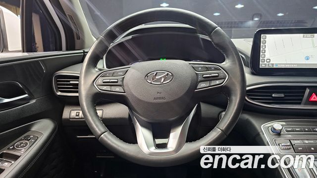 Hyundai Santafe 2023 — photo 13
