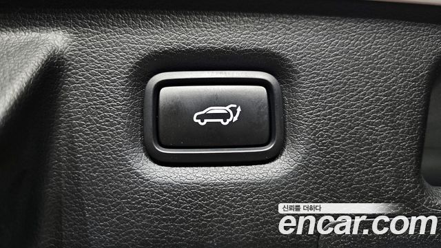 Hyundai Santafe 2023 — photo 20