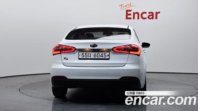 Kia K3 2015 — photo 4