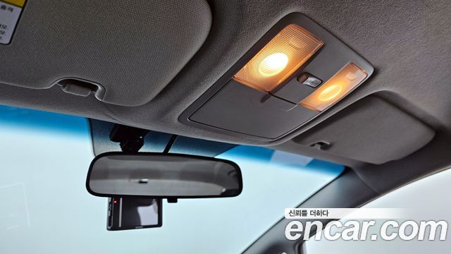 Kia K3 2015 — photo 17