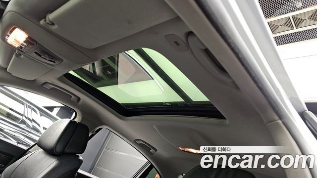 BMW 7-Series 2014 — photo 19
