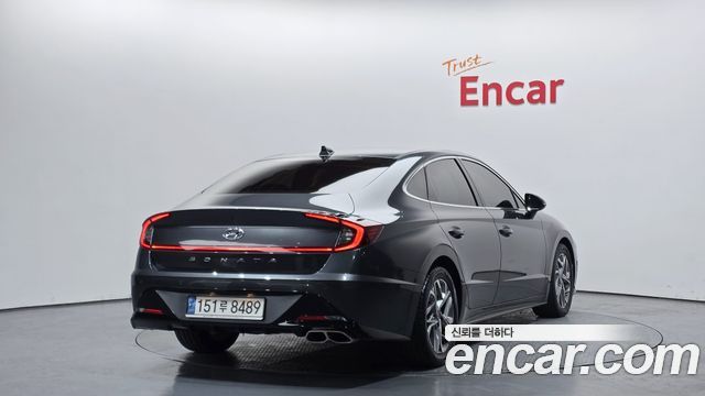 Hyundai Sonata 2022 — photo 2