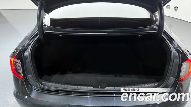 Hyundai Sonata 2022 — photo 20