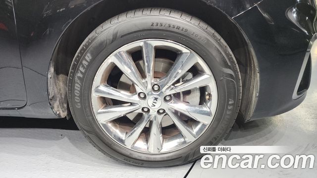 Kia Canival 2019 — photo 5
