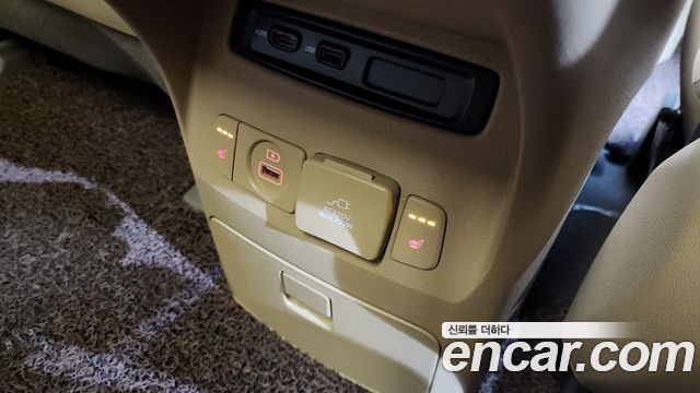 Kia Canival 2019 — photo 19