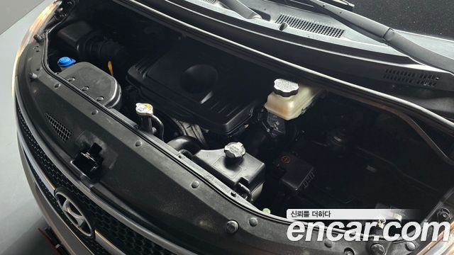 Hyundai Starex 2015 — photo 6