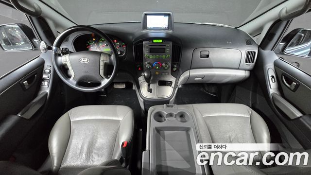 Hyundai Starex 2015 — photo 7