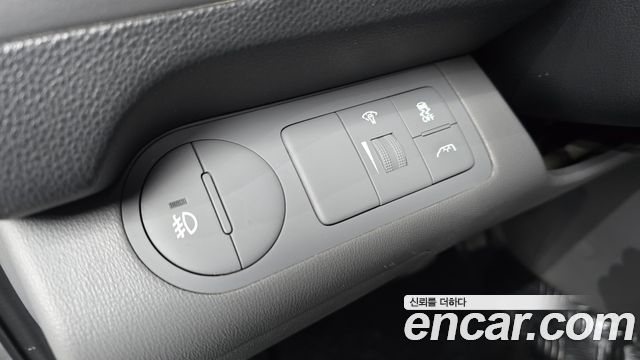 Hyundai Starex 2015 — photo 14