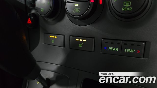Hyundai Starex 2015 — photo 18