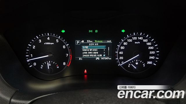 Genesis G80 2018 — photo 8
