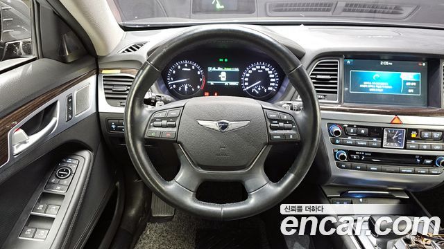 Genesis G80 2018 — photo 13