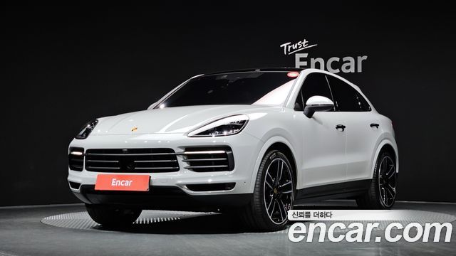 Porsche Cayenne 2022 — photo 1
