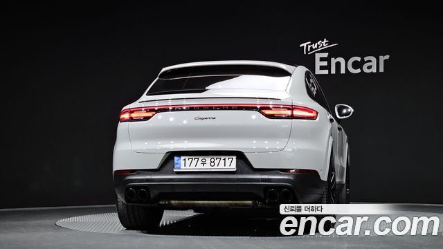 Porsche Cayenne 2022 — photo 4