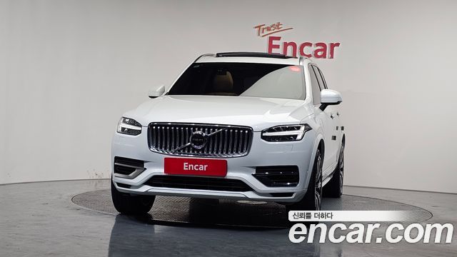 Volvo XC90 2021 — photo 3