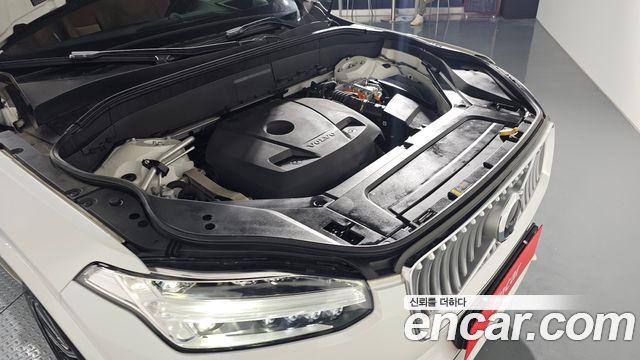 Volvo XC90 2021 — photo 6