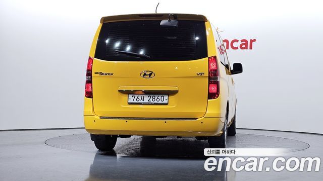 Hyundai Starex 2019 — photo 4