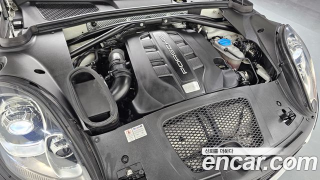 Porsche Macan 2015 — photo 6