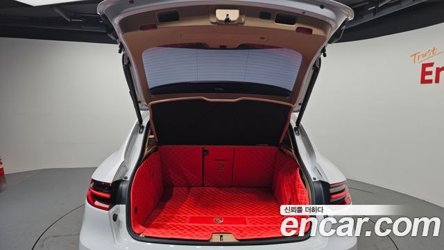Porsche Macan 2015 — photo 20
