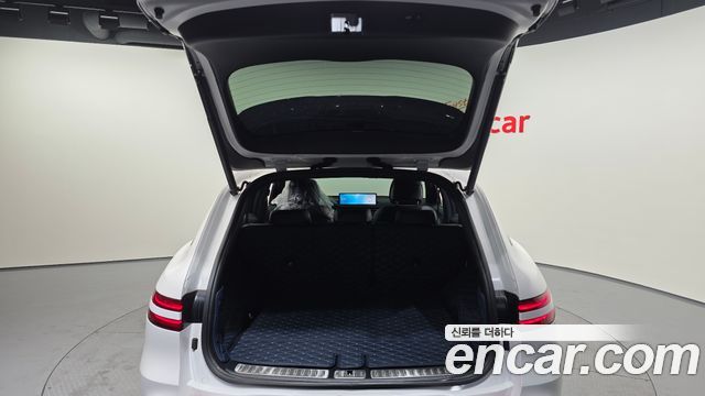 Genesis GV70 2023 — photo 20