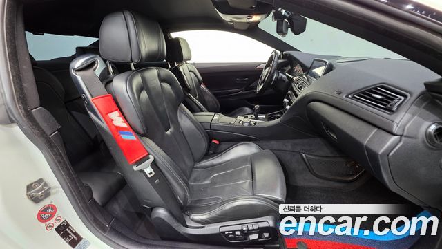 BMW M6 2016 — photo 10