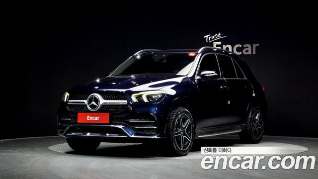 Mercedes-Benz GLE-Class 2019 — photo 1